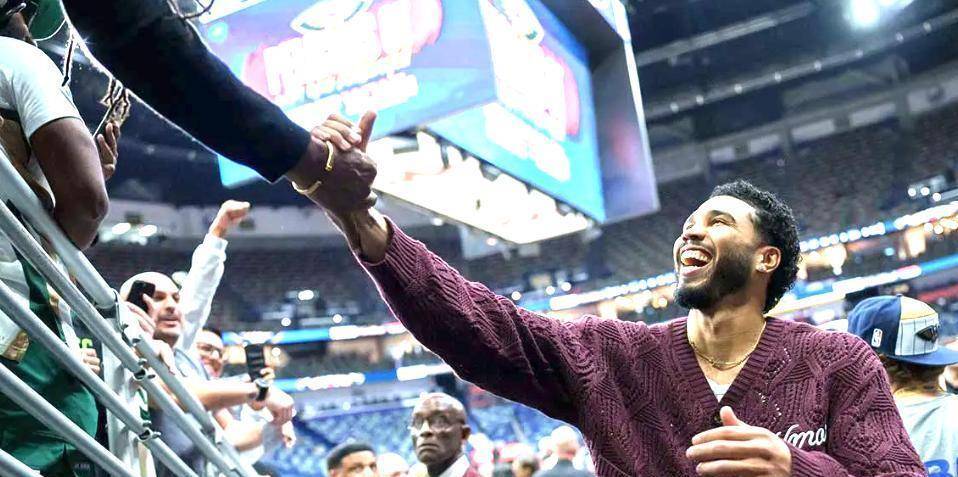 篮网逆转热火，范弗利特状态火热